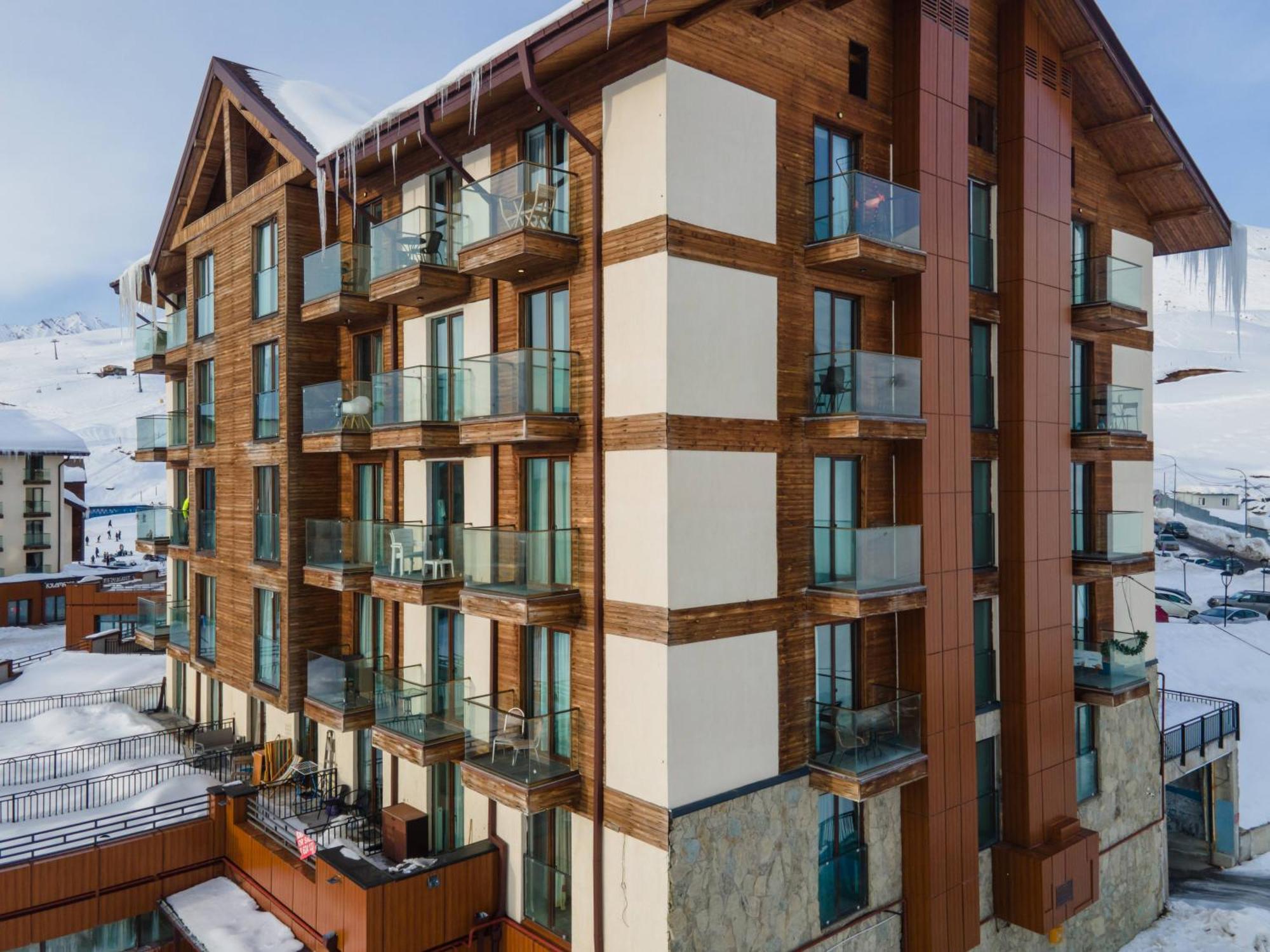 Апартаменты Double In New Gudauri, Loft 2, 247 Гудаури